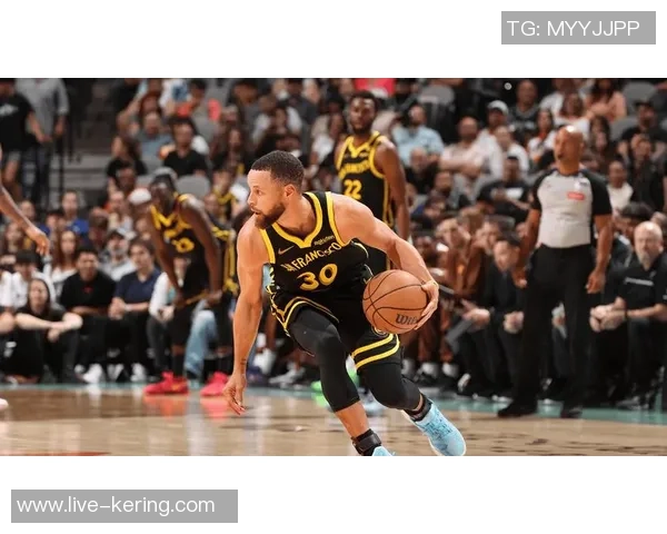 勇士与火箭季后赛精彩对决视频直播全程回顾与分析